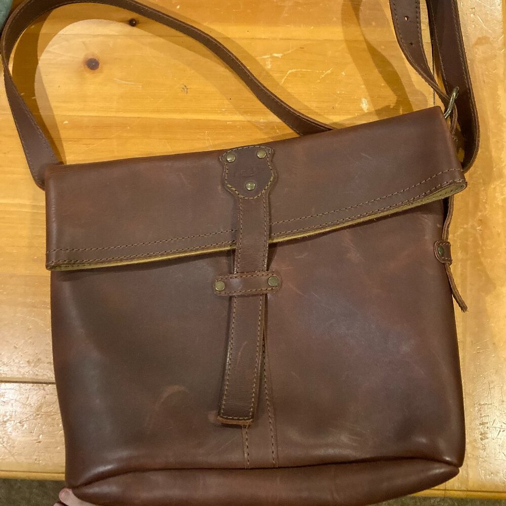 Saddleback Leather Love 41 Foldover Crossbody Bag Tote Messenger CHESTNUT RARE